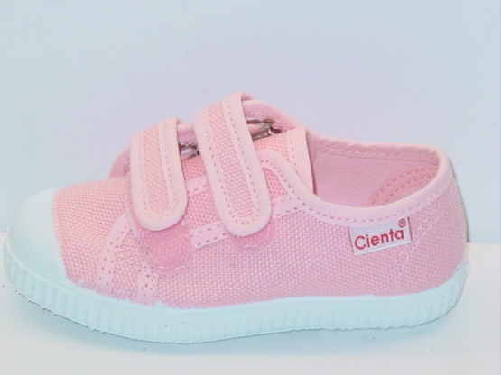 https://www.laplage-schoenen.be/Cached/26168/resize/772x555/14910015.JPG