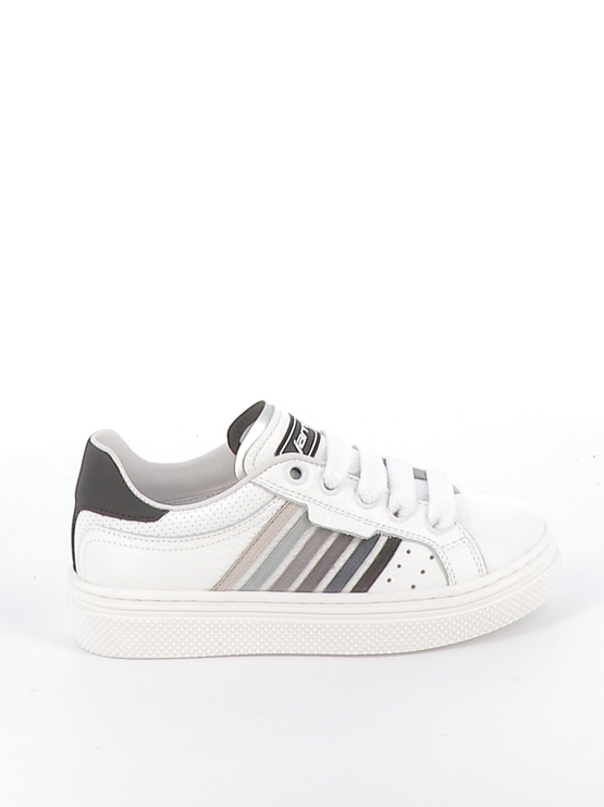 https://www.laplage-schoenen.be/Cached/35909/resize/772x555/90281_0.jpg