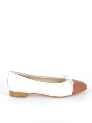 https://www.laplage-schoenen.be/Cached/37027/resize/447x314/90124_0.jpg