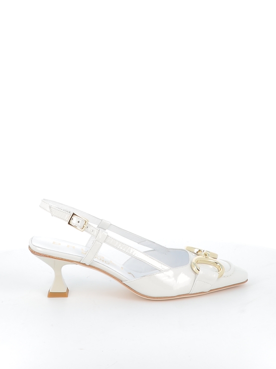 https://www.laplage-schoenen.be/Cached/45450/resize/772x555/93479_1.jpg