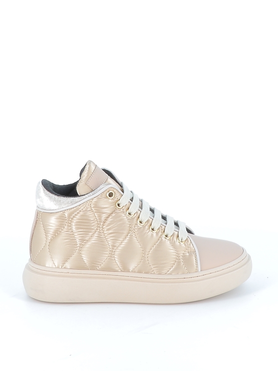 https://www.laplage-schoenen.be/Cached/47848/resize/772x555/94429_1.jpg