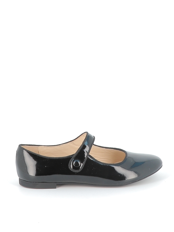 https://www.laplage-schoenen.be/Cached/47856/resize/772x555/94351_1.jpg