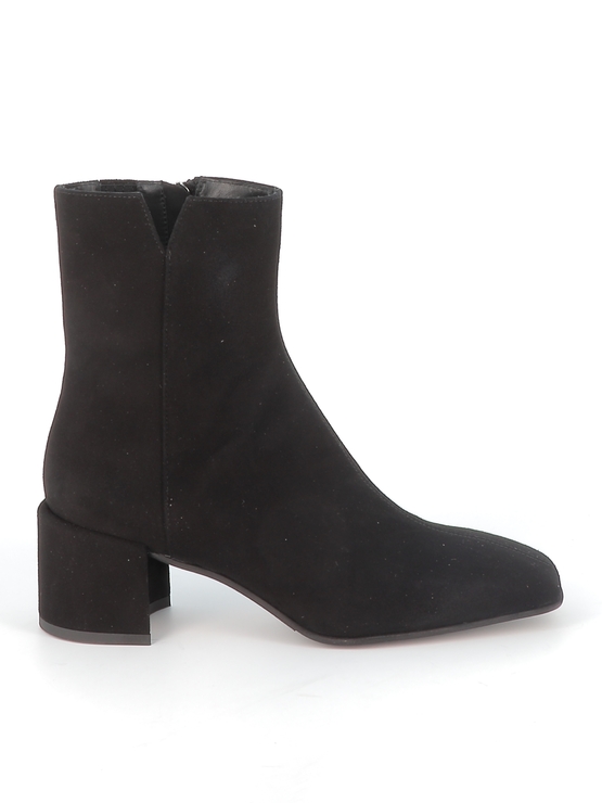 https://www.laplage-schoenen.be/Cached/48687/resize/772x555/94163_1.jpg