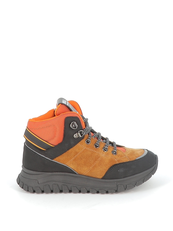 https://www.laplage-schoenen.be/Cached/48844/resize/772x555/94303_1.jpg
