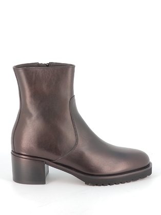https://www.laplage-schoenen.be/Cached/49237/resize/447x314/94173_1.jpg