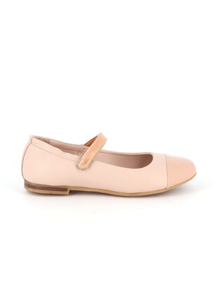 https://www.laplage-schoenen.be/Cached/49888/resize/447x314/94739_1.jpg