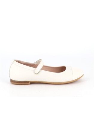 https://www.laplage-schoenen.be/Cached/49892/resize/447x314/94738_1.jpg