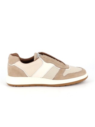 https://www.laplage-schoenen.be/Cached/50186/resize/447x314/95160_1.jpg