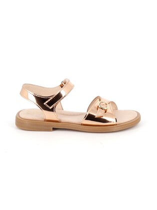 https://www.laplage-schoenen.be/Cached/50437/resize/447x314/94763_1.jpg