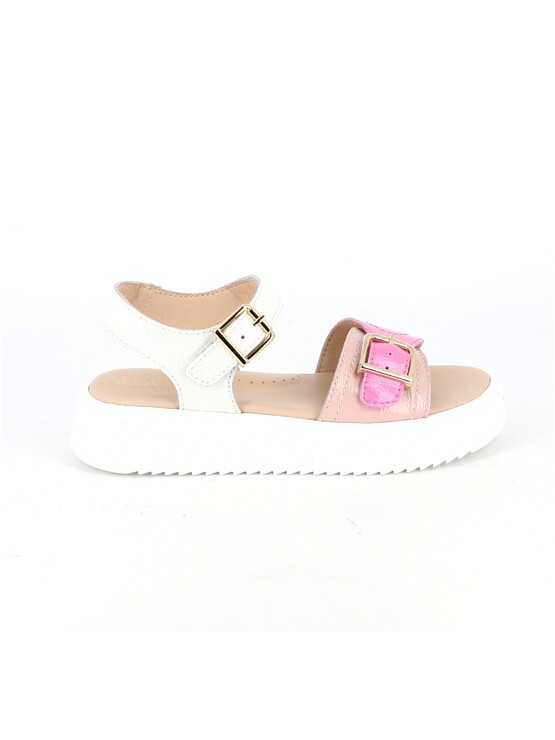 https://www.laplage-schoenen.be/Cached/50445/resize/772x555/94758_1.jpg