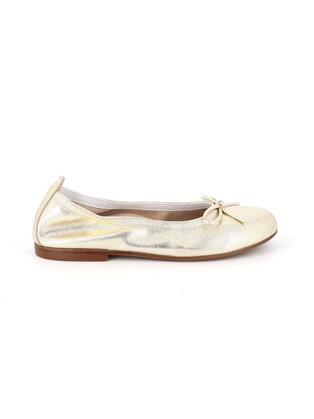 https://www.laplage-schoenen.be/Cached/50457/resize/447x314/94752_1.jpg