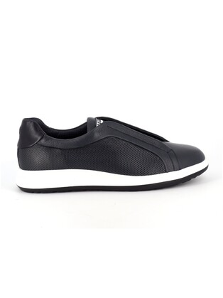 https://www.laplage-schoenen.be/Cached/50595/resize/447x314/95159_1.jpg