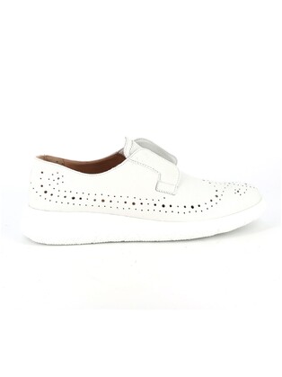 https://www.laplage-schoenen.be/Cached/50603/resize/447x314/95088_1.jpg