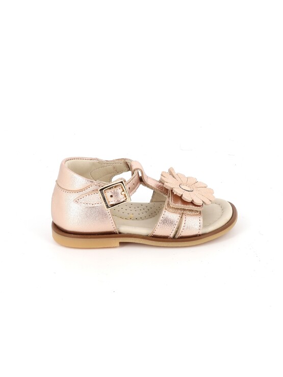https://www.laplage-schoenen.be/Cached/51384/resize/772x555/94677_1.jpg