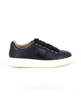 https://www.laplage-schoenen.be/Cached/51510/resize/447x314/95078_1.jpg