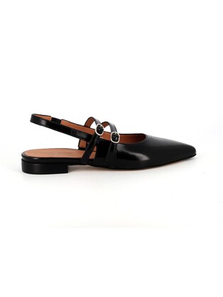 https://www.laplage-schoenen.be/Cached/51691/resize/447x314/95337_1.jpg