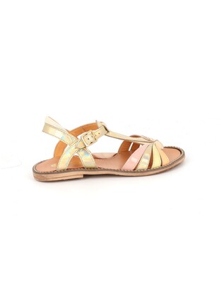 https://www.laplage-schoenen.be/Cached/52518/resize/447x314/94707_1.jpg