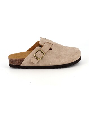 https://www.laplage-schoenen.be/Cached/52735/resize/447x314/95379_1.jpg