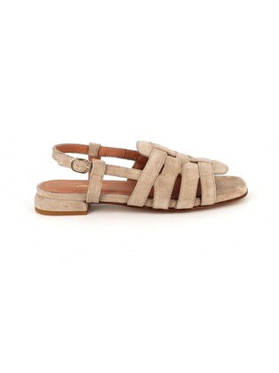 https://www.laplage-schoenen.be/Cached/52853/resize/447x314/95329_1.jpg