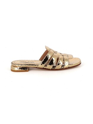 https://www.laplage-schoenen.be/Cached/52909/resize/447x314/93129_1.jpg