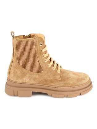 https://www.laplage-schoenen.be/Cached/52999/resize/447x314/95576_1.jpg