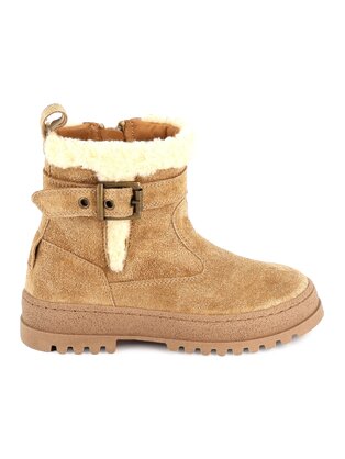 https://www.laplage-schoenen.be/Cached/53884/resize/447x314/95665_1.jpg
