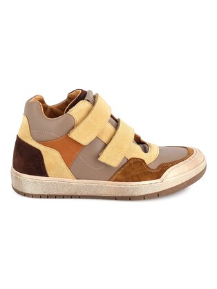 https://www.laplage-schoenen.be/Cached/54003/resize/447x314/95669_1.jpg