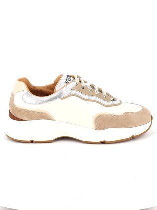 https://www.laplage-schoenen.be/Cached/54398/resize/447x314/95590_1.jpg
