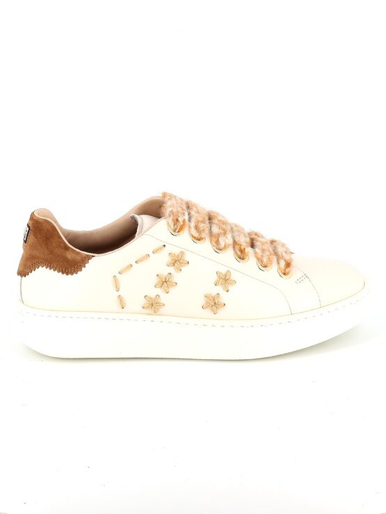 https://www.laplage-schoenen.be/Cached/54406/resize/772x555/95580_1.jpg
