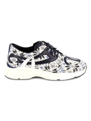 https://www.laplage-schoenen.be/Cached/54689/resize/447x314/95584_1.jpg