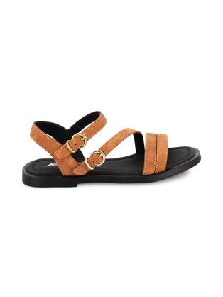 https://www.laplage-schoenen.be/Cached/58112/resize/447x314/96767_1.jpg